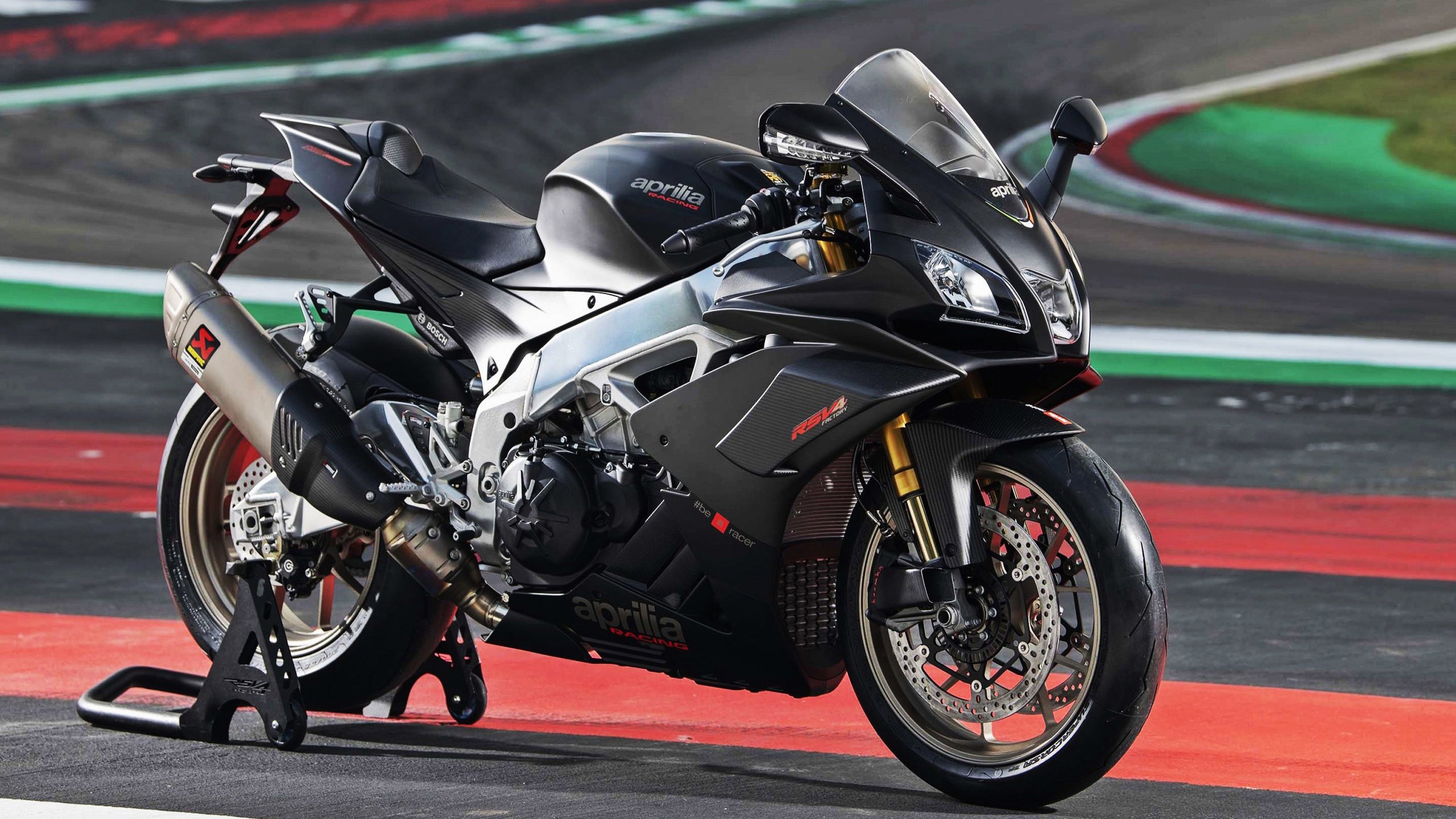 新人崛起体操小将一鸣惊人