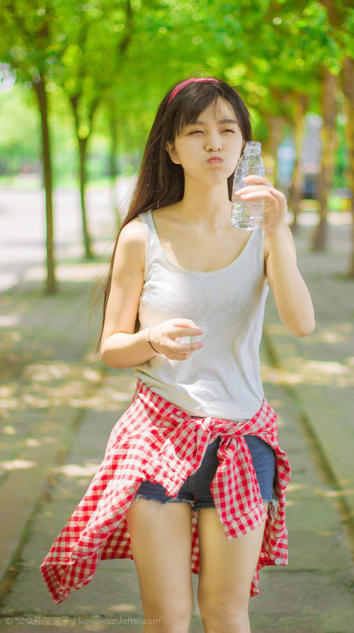 男子200自美队两人进前三