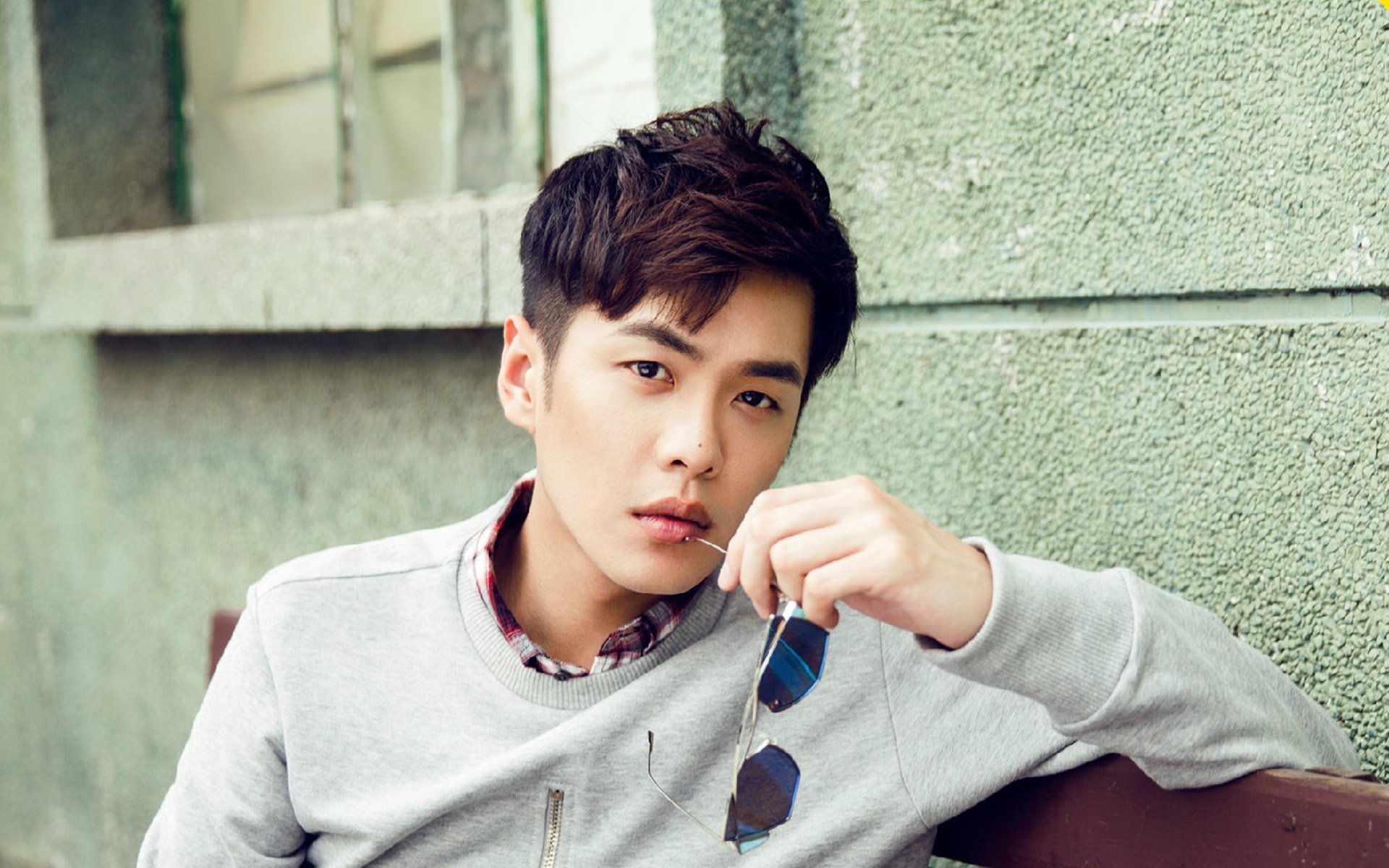 世界青少年篮球锦标赛中,巴西、俄罗斯、美国等强队硬碰硬,世界青少年联合运动会篮球