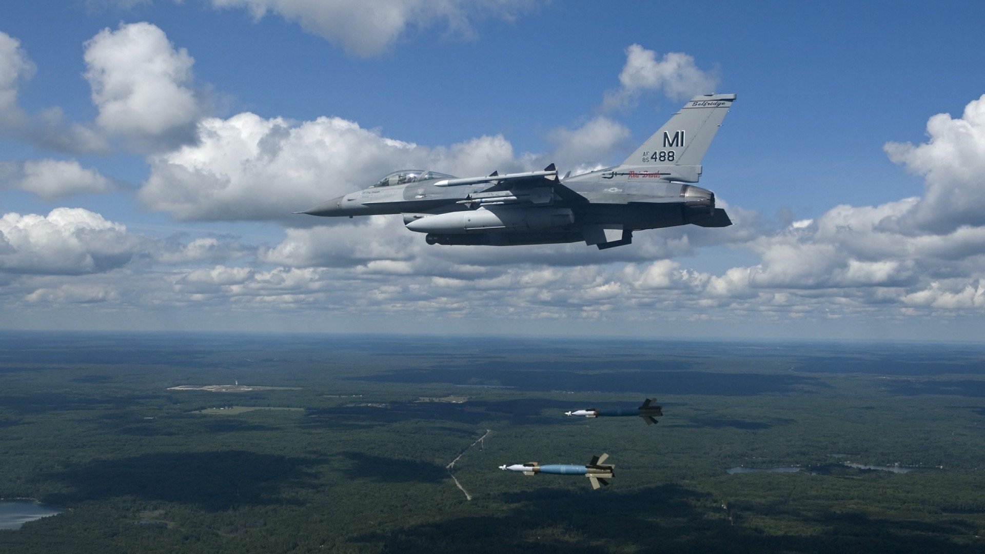 决赛亮点:梅尔滕斯与对手胶着对抗,网球梅尔滕斯身高